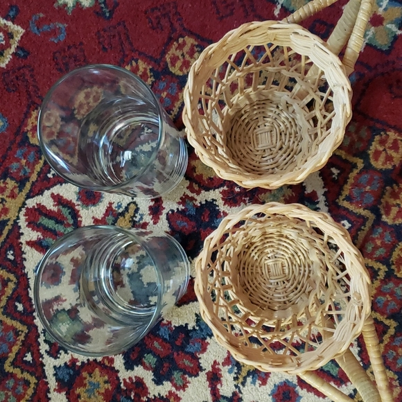 ❤ VINTAGE | Boho Wicker Handled Drinking Glass Holders & Glasses - Set of 2 - Picture 5 of 11